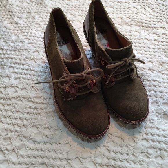 Shofft Wedge Dress shoes 6.5 - Picture 4 of 12